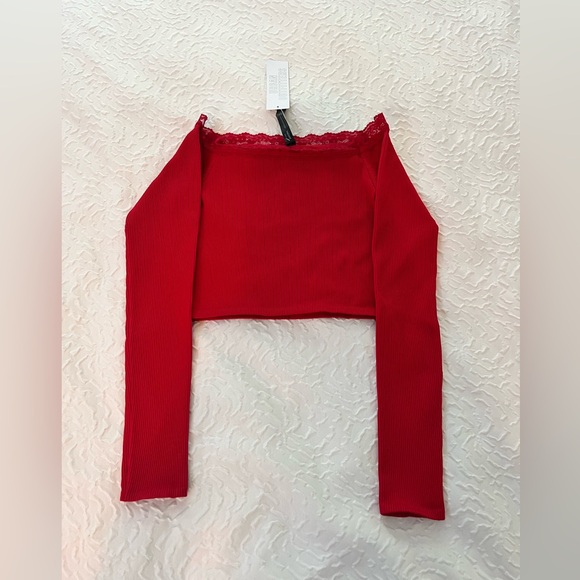 Urban Outfitters Long Sleeve Off the Shoulder Top - Picture 2 of 4